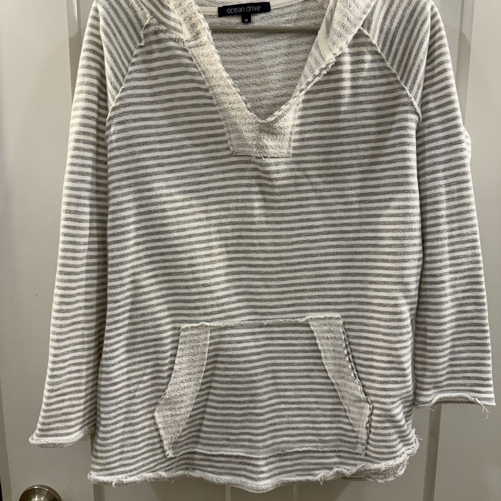 Ocean Drive Surfer Style Gray Striped Hoodie